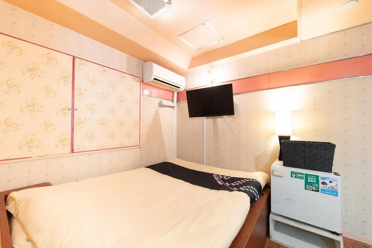 Oyo Hotel Sanmaruco Tokyo Japan