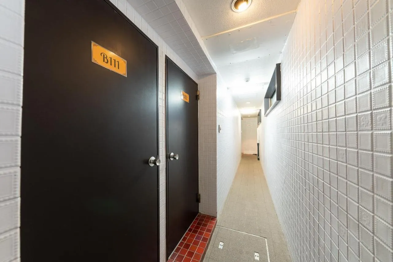 Oyo Hotel Sanmaruco Tokyo 2*,